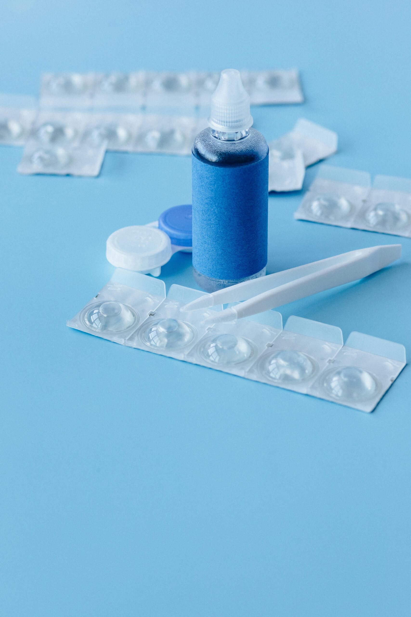 The Benefits of Wearing Contact Lenses: Tips and Tricks for First-Time Users