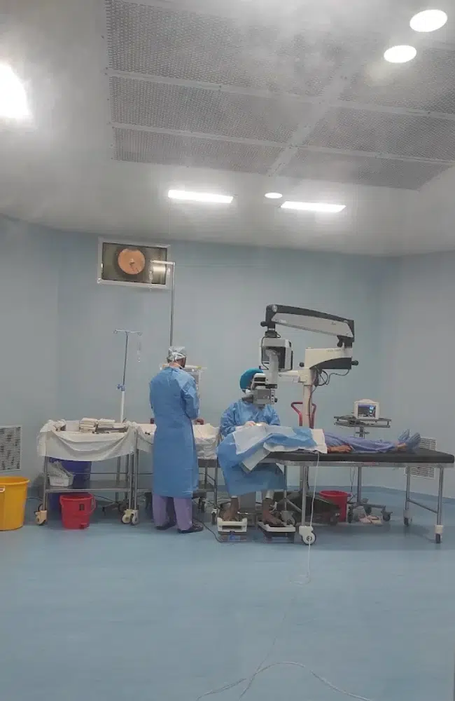 BEST EYE HOSPITAL IN PATHANKOT